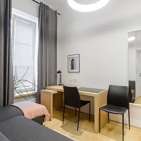 P&O Apartments Warecka Street ワルシャワ エクステリア 写真